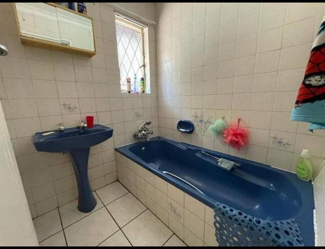3 BEDROOM HOUSE FOR SALE IN ALBERTSDAL